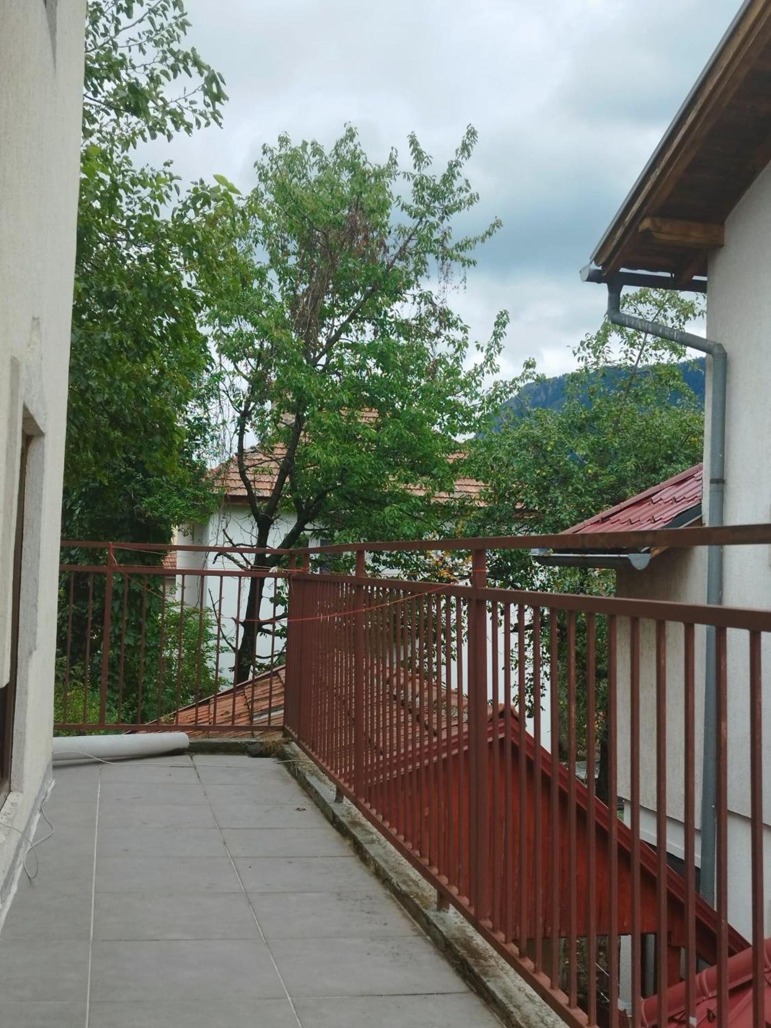 Budget Rooms Vratnik - Amazing Views Sarajevo Bagian luar foto