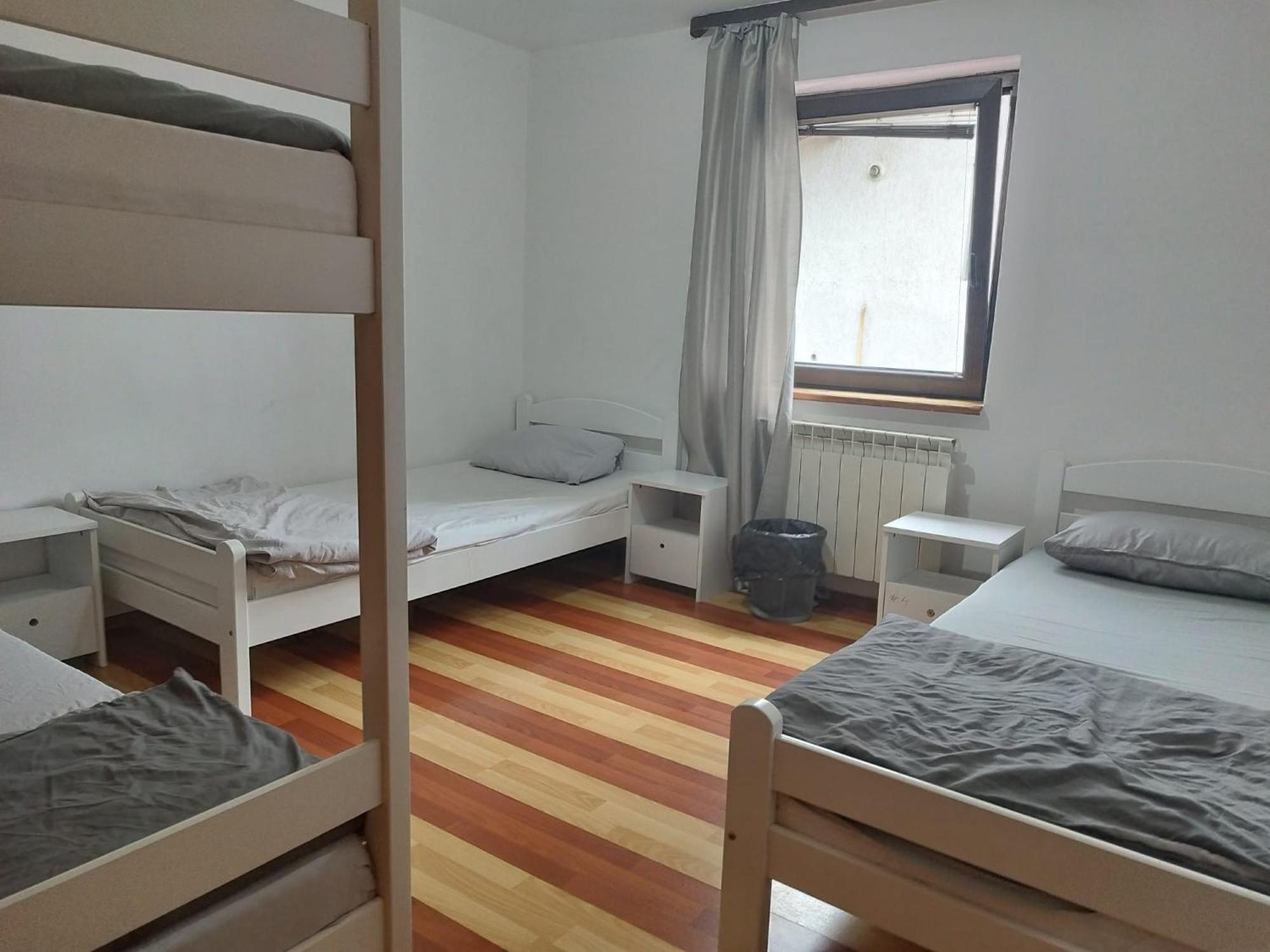 Budget Rooms Vratnik - Amazing Views Sarajevo Bagian luar foto