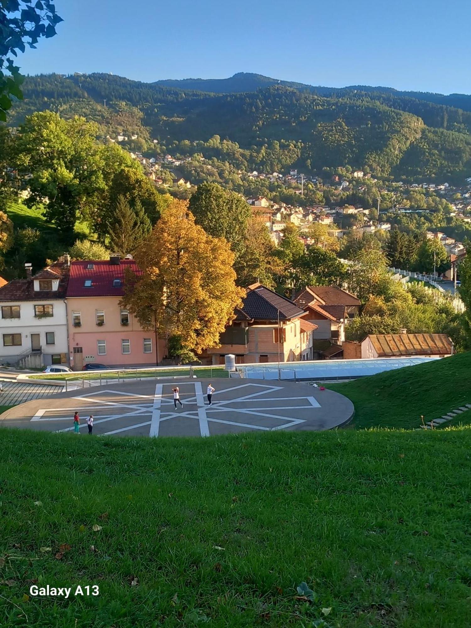 Budget Rooms Vratnik - Amazing Views Sarajevo Bagian luar foto