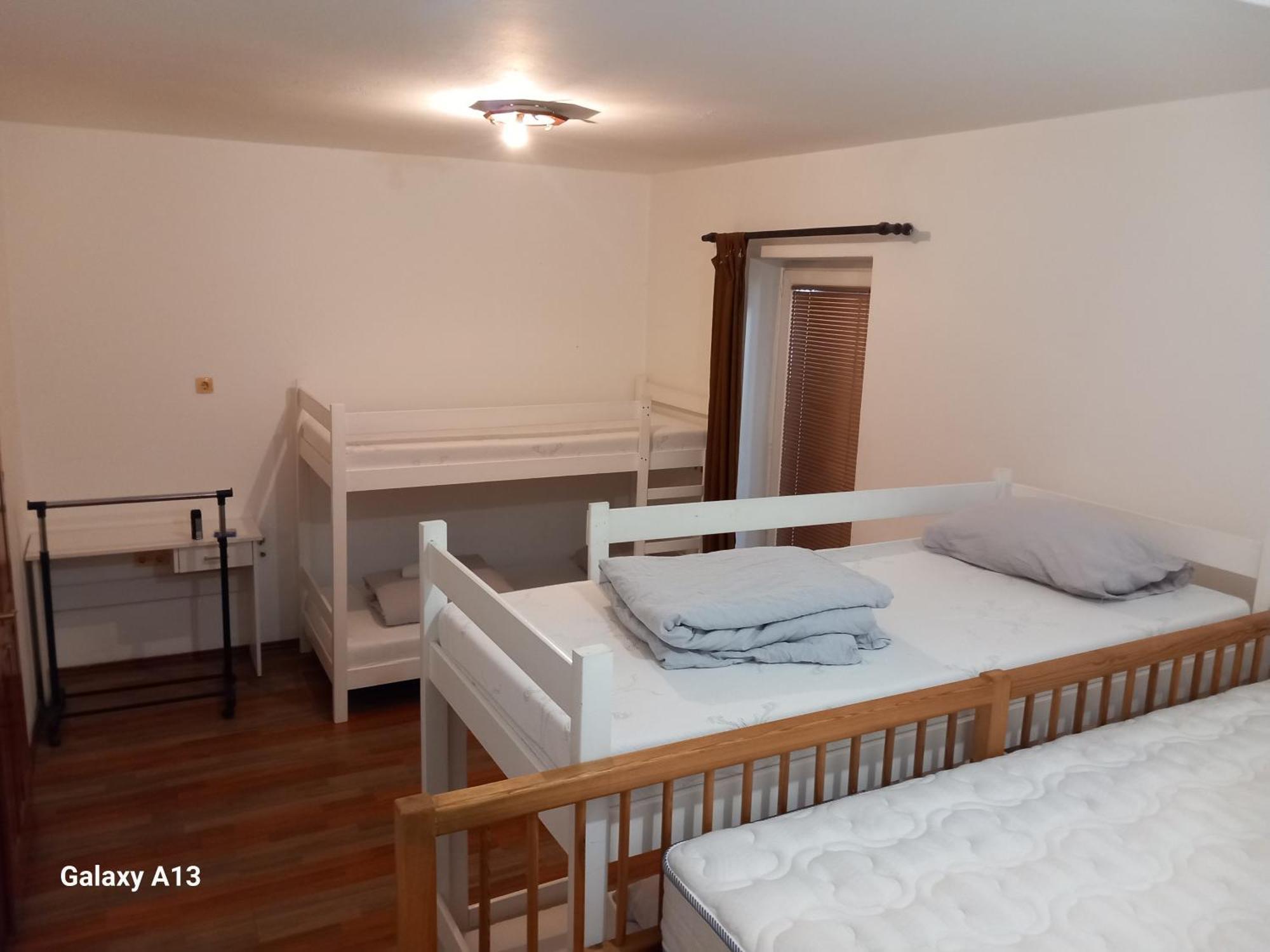 Budget Rooms Vratnik - Amazing Views Sarajevo Ruang foto