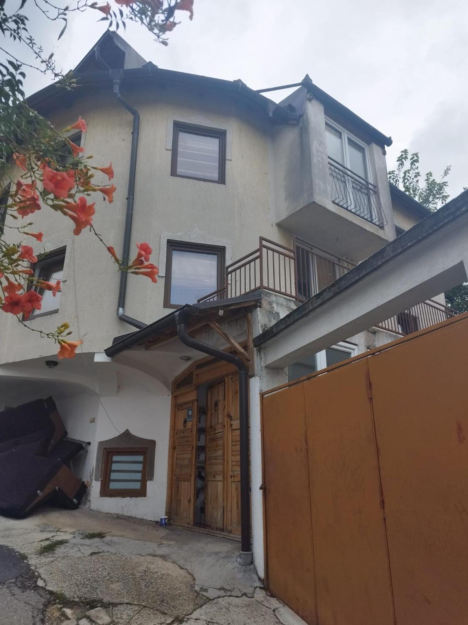 Budget Rooms Vratnik - Amazing Views Sarajevo Bagian luar foto